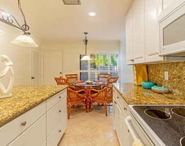 533 Prestwick Circle - Photo Thumbnail 9