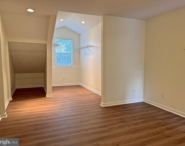 222 N 21st Street - Photo Thumbnail 19