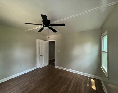 1537 Orlando Street - Photo Thumbnail 14