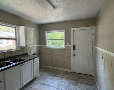 1537 Orlando Street - Photo Thumbnail 2