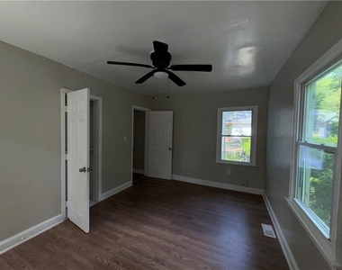 1537 Orlando Street - Photo Thumbnail 11