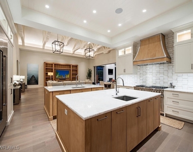 740 Banyan Boulevard - Photo Thumbnail 6