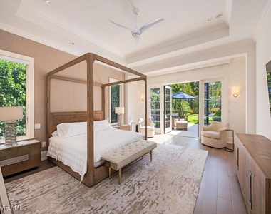 740 Banyan Boulevard - Photo Thumbnail 14