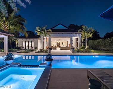740 Banyan Boulevard - Photo Thumbnail 11