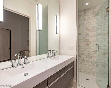 740 Banyan Boulevard - Photo Thumbnail 21