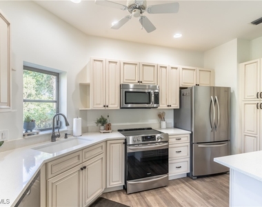 651 10th Avenue S - Photo Thumbnail 9
