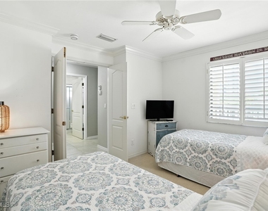 7032 Pelican Bay Boulevard - Photo Thumbnail 25