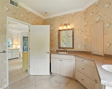 7032 Pelican Bay Boulevard - Photo Thumbnail 22