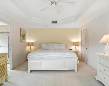 7032 Pelican Bay Boulevard - Photo Thumbnail 18