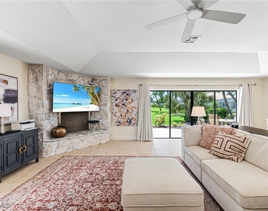 9908 White Sands Place - Photo Thumbnail 12