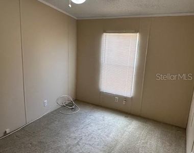 5705 Middlesex Drive - Photo Thumbnail 2