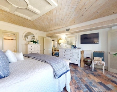 4950 Gulf Boulevard - Photo Thumbnail 24