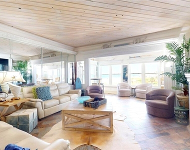 4950 Gulf Boulevard - Photo Thumbnail 12