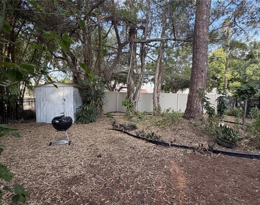 421 Riviera Street - Photo Thumbnail 17