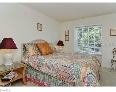 1900 Alamanda Drive - Photo Thumbnail 5