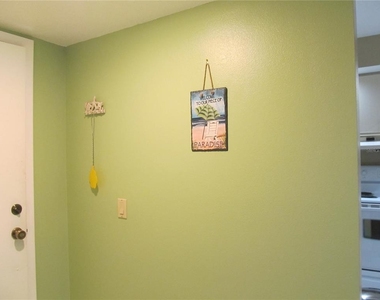 4733 Winslow Beacon - Photo Thumbnail 2