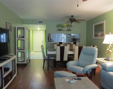 4733 Winslow Beacon - Photo Thumbnail 1