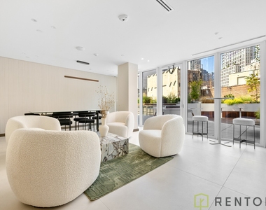 150 Lawrence Street - Photo Thumbnail 11