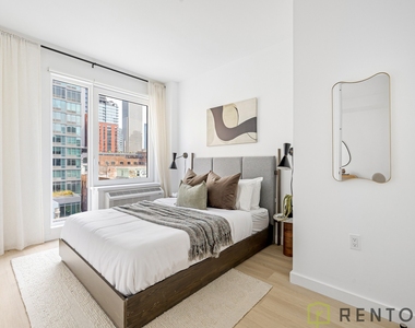 150 Lawrence Street - Photo Thumbnail 8