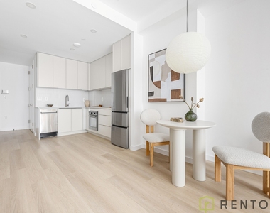 150 Lawrence Street - Photo Thumbnail 5