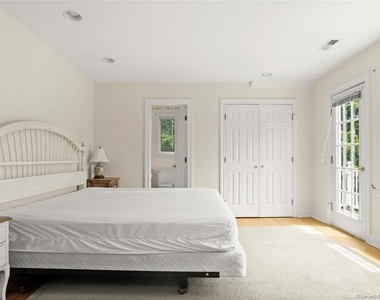 190 Main Street - Photo Thumbnail 11