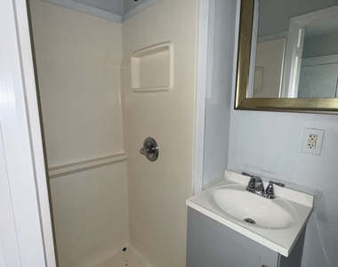 1462 Lucile Avenue Sw - Photo Thumbnail 9
