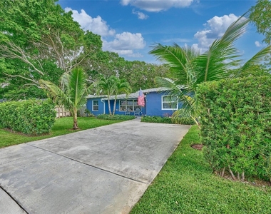 801 Ne 15th Street - Photo Thumbnail 43