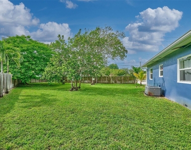 801 Ne 15th Street - Photo Thumbnail 50