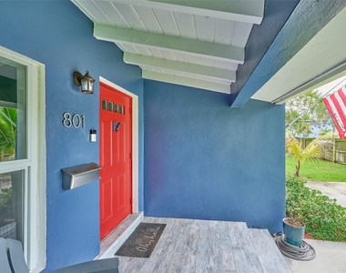 801 Ne 15th Street - Photo Thumbnail 55