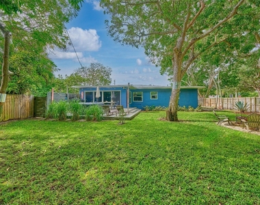 801 Ne 15th Street - Photo Thumbnail 52