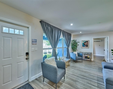 801 Ne 15th Street - Photo Thumbnail 35