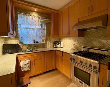 111-14 76th Avenue - Photo Thumbnail 3