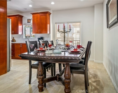 1101 N Maclay Avenue - Photo Thumbnail 7