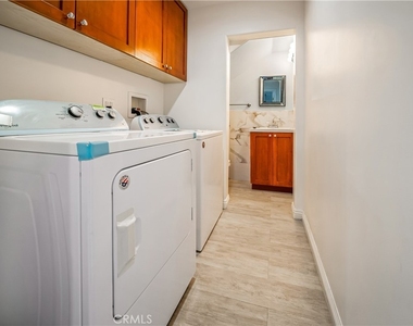 1101 N Maclay Avenue - Photo Thumbnail 40