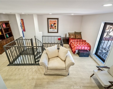 1101 N Maclay Avenue - Photo Thumbnail 27