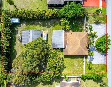 6130 Edwards Road - Photo Thumbnail 15