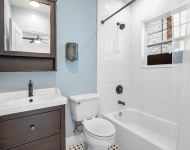 6130 Edwards Road - Photo Thumbnail 12