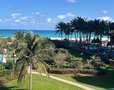 3400 N Ocean Drive - Photo Thumbnail 14