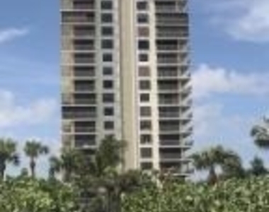 3400 N Ocean Drive - Photo Thumbnail 41