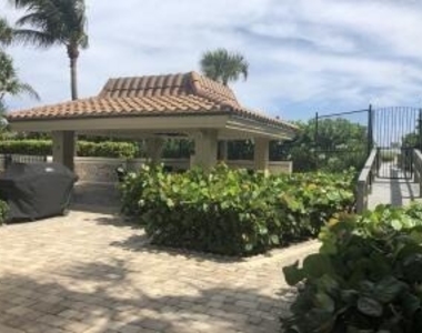3400 N Ocean Drive - Photo Thumbnail 15