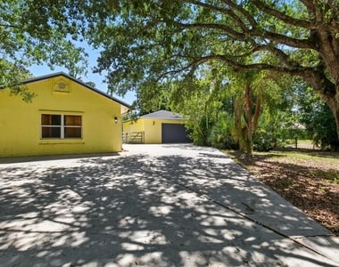 14846 61st Court N - Photo Thumbnail 38