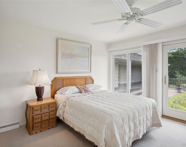 33 Beach Road - Photo Thumbnail 18