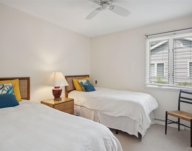 33 Beach Road - Photo Thumbnail 14