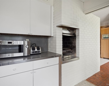 33 Beach Road - Photo Thumbnail 22