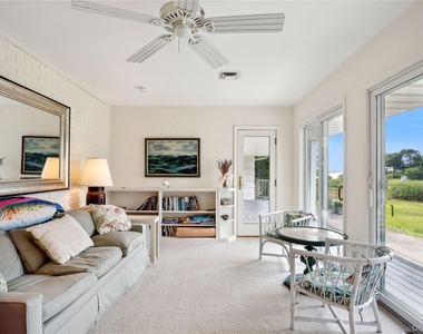 33 Beach Road - Photo Thumbnail 5