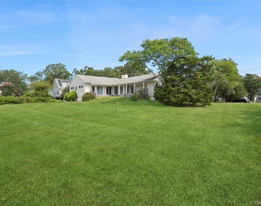 33 Beach Road - Photo Thumbnail 33