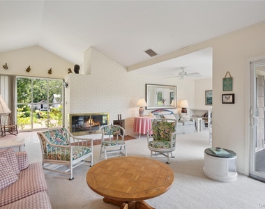 33 Beach Road - Photo Thumbnail 10