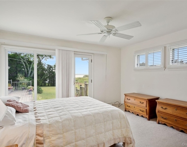 33 Beach Road - Photo Thumbnail 19