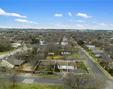 901 Valdez St - Photo Thumbnail 14