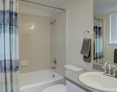 9079 Jollyville Rd - Photo Thumbnail 18